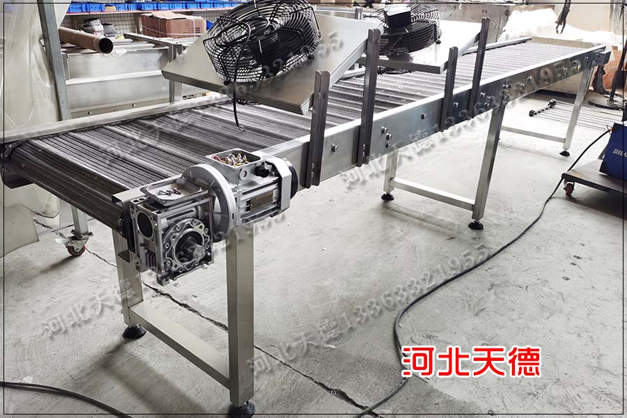 網帶輸送機